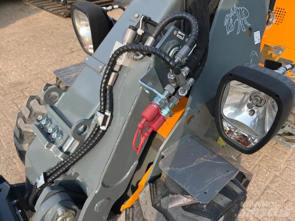 GiANT G1100 Фронтальні навантажувачі
