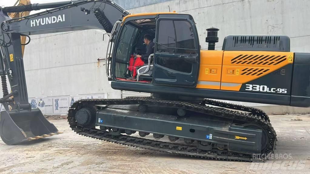 Hyundai R330LC-9S Середні екскаватори 7т. - 12т.