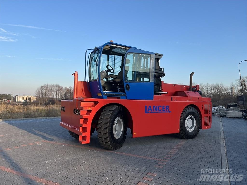 Terra LQ180/16/35 Бокові навантажувачі
