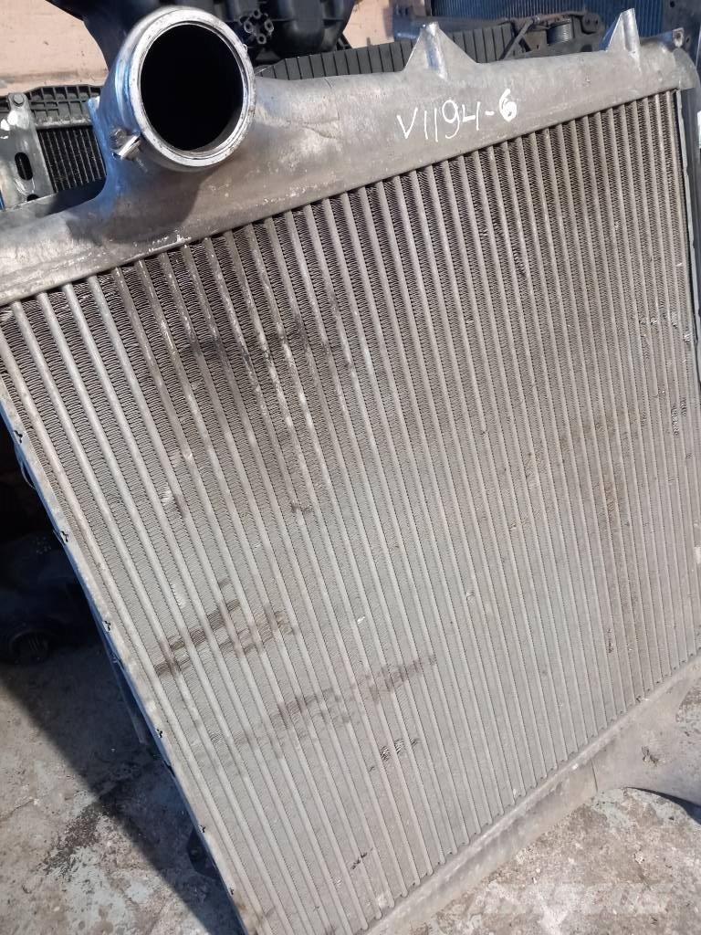 Volvo FH 12  20566842 Радіатори