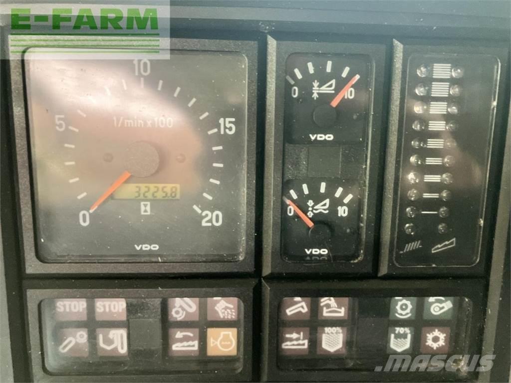 CLAAS medion 330 Зернозбиральні комбайни