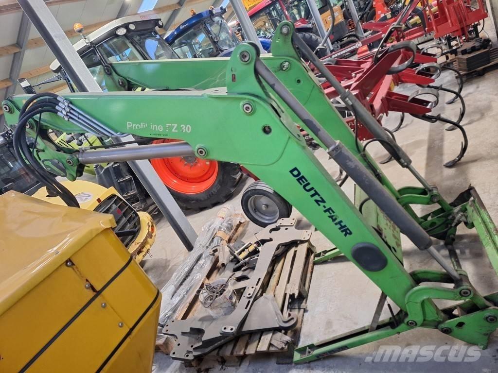 Stoll Profiline FZ30 Фронтальні навантажувачі та екскаватори