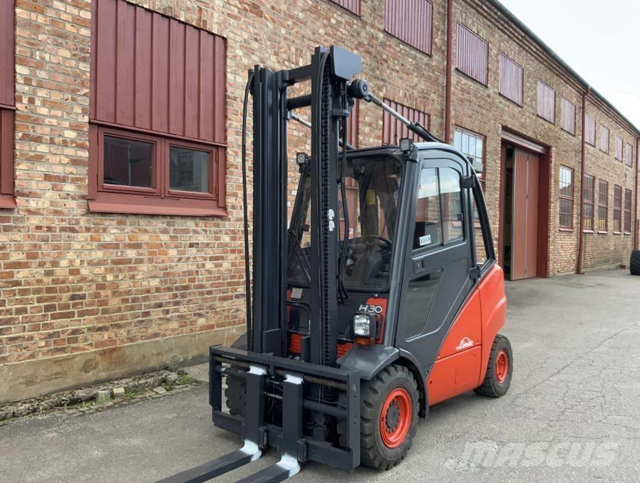 Linde H 30 D Дизельні навантажувачі