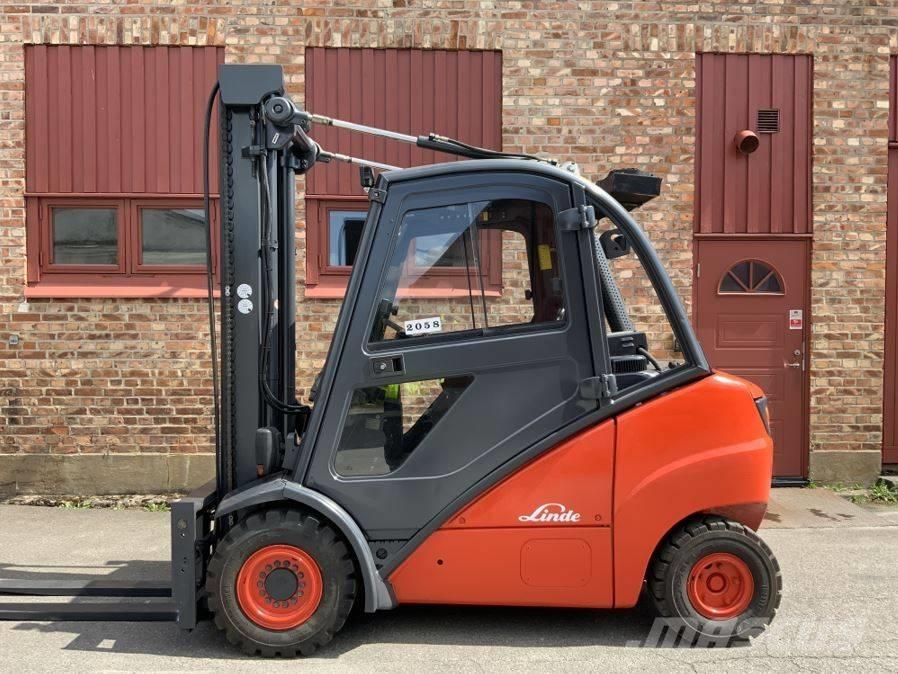 Linde H 30 D Дизельні навантажувачі
