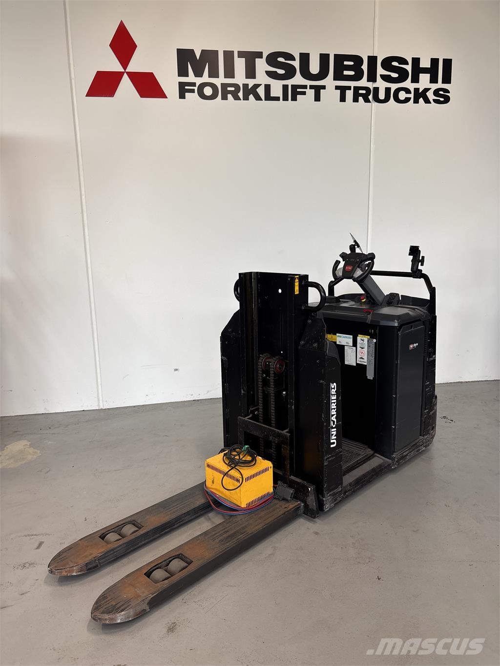 Atlet OEH120 Підбирачі замовлень з нижніх ярусів