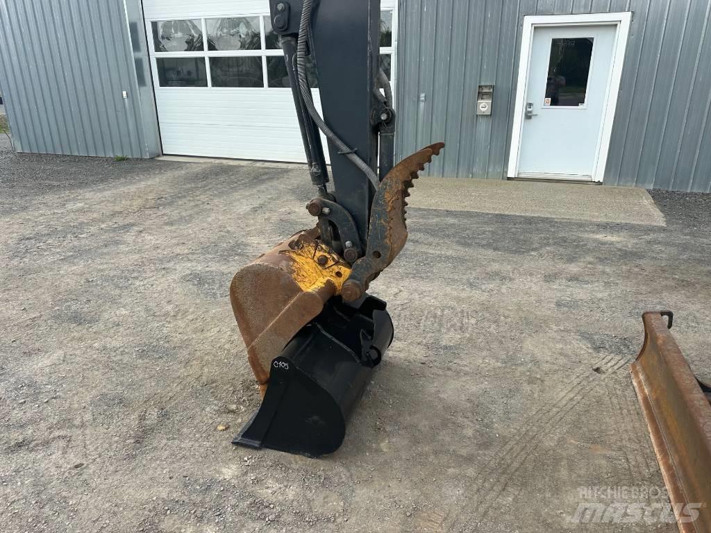 John Deere 35 G Гусеничні екскаватори
