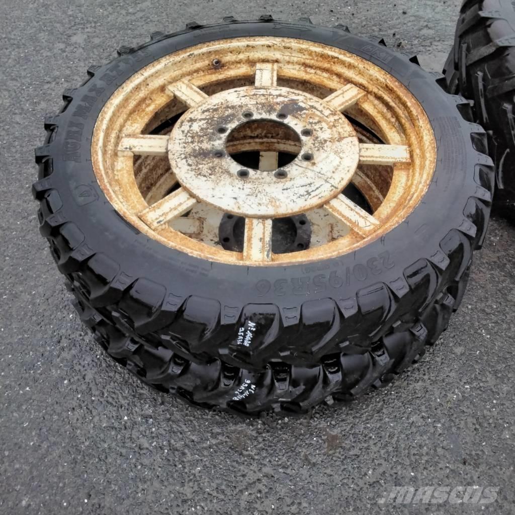 BKT 9.5R36 Колеса