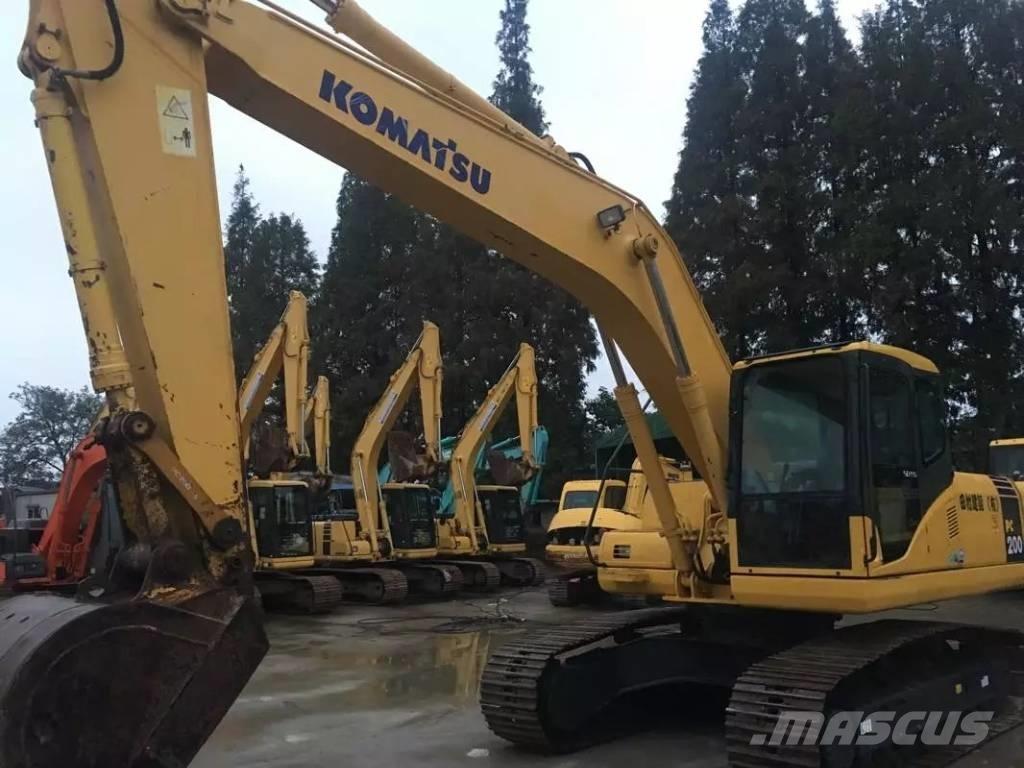 Komatsu pc200-7 Гусеничні екскаватори