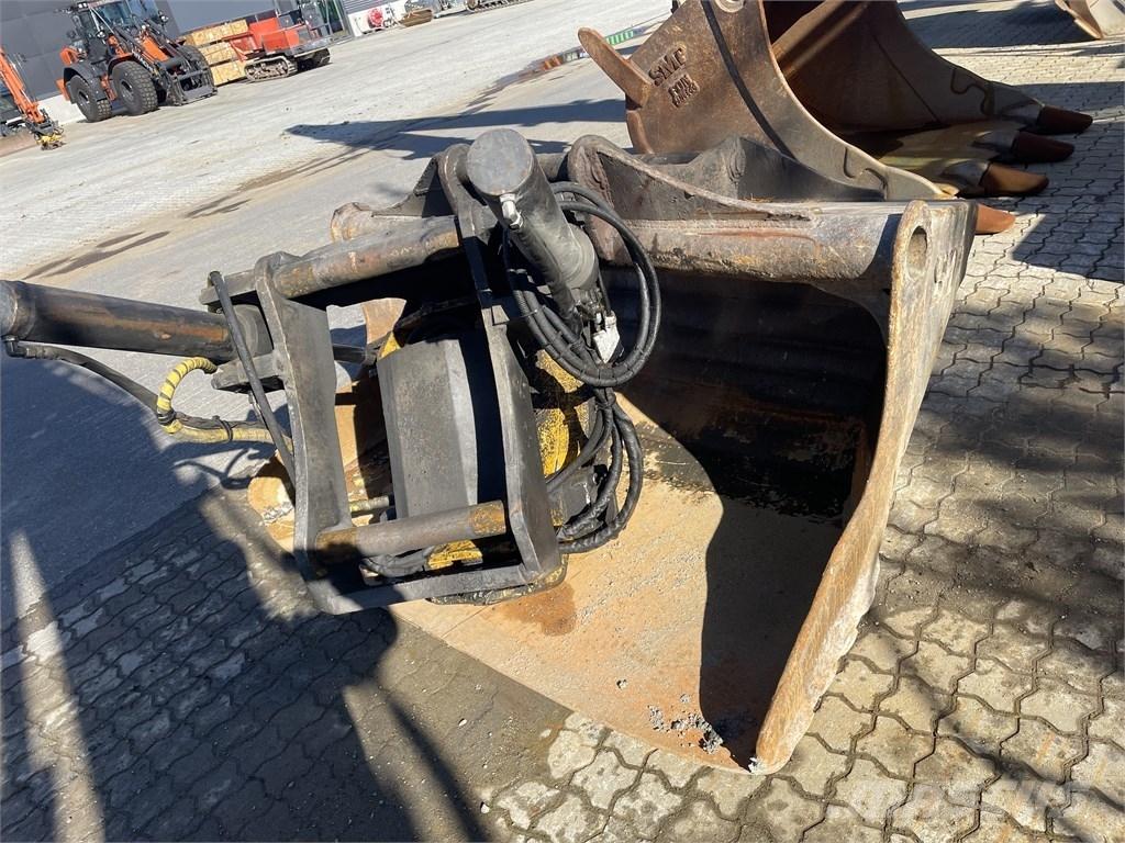 Komatsu PC 240 LC-8 Гусеничні екскаватори