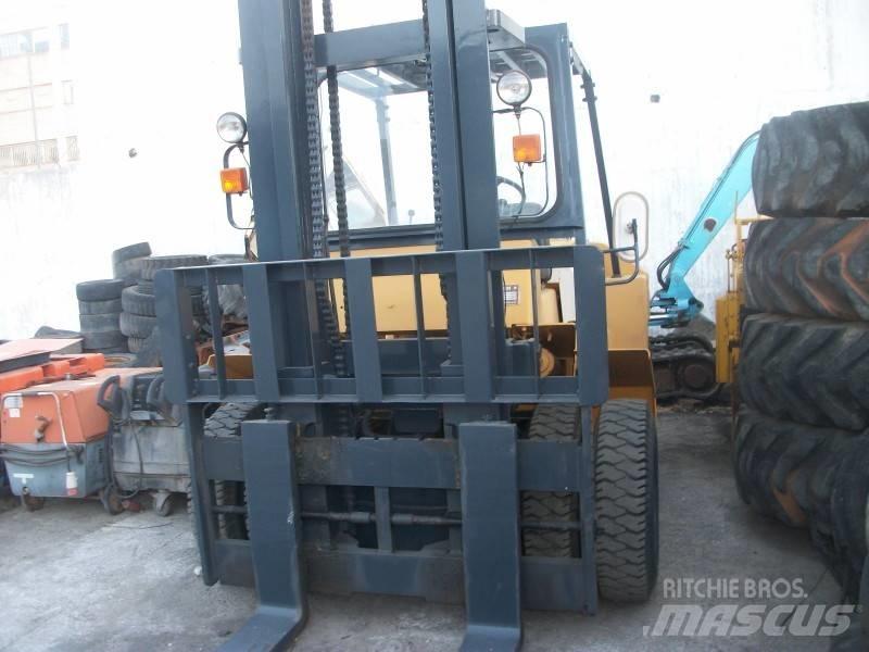 TCM FVD60Z5 Дизельні навантажувачі