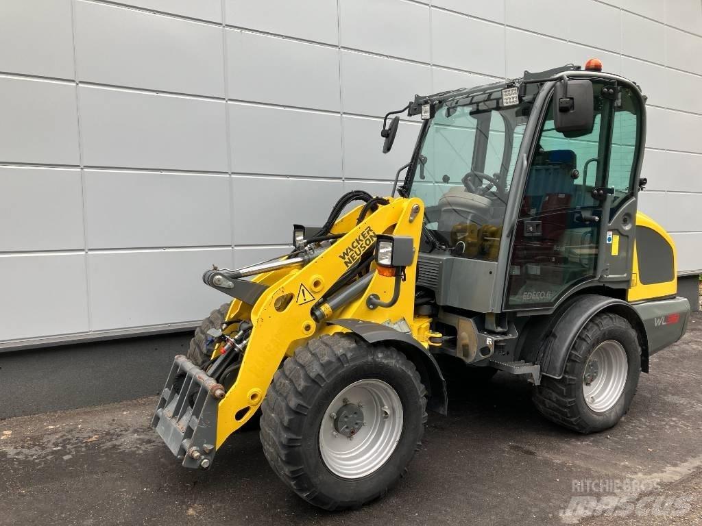 Wacker Neuson WL 38 Фронтальні навантажувачі