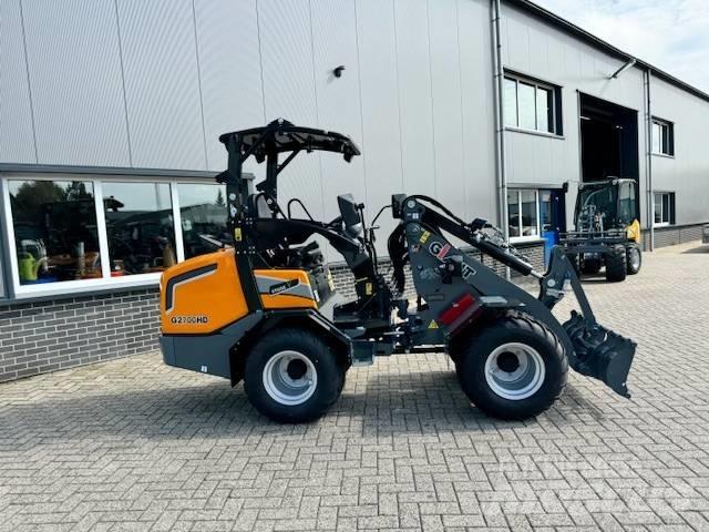 GiANT G2700 HD Фронтальні навантажувачі
