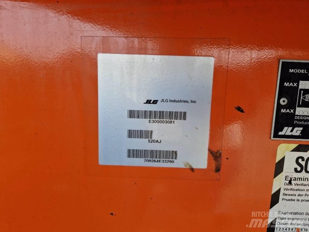 JLG 520AJ Колінчаті підйомники