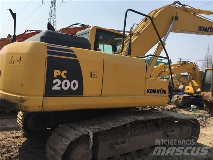 Komatsu PC 200-8 Гусеничні екскаватори