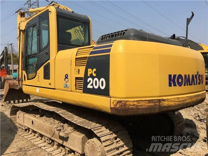 Komatsu PC 200-8 Гусеничні екскаватори