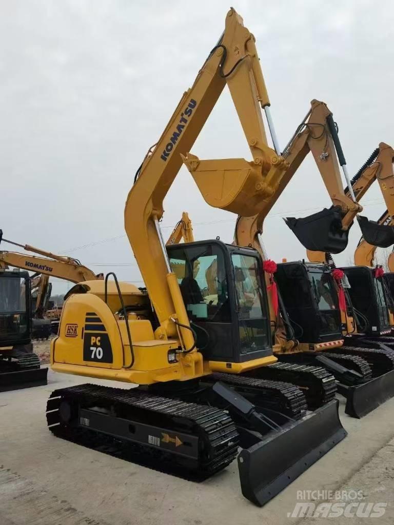 Komatsu 70-8 Гусеничні екскаватори