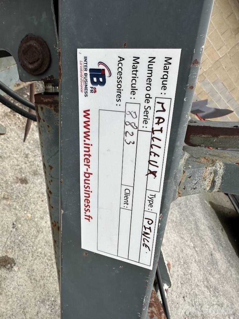  MANIBALLE MAILLEUX Видельні захвати