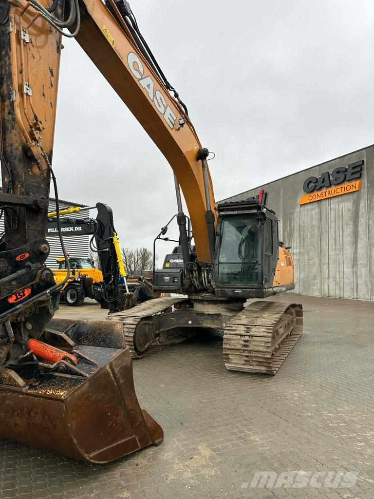 CASE CX300D Гусеничні екскаватори