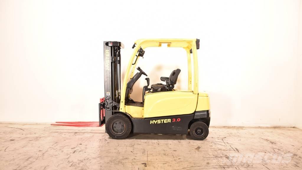 Hyster J3.0XN Електронавантажувачі