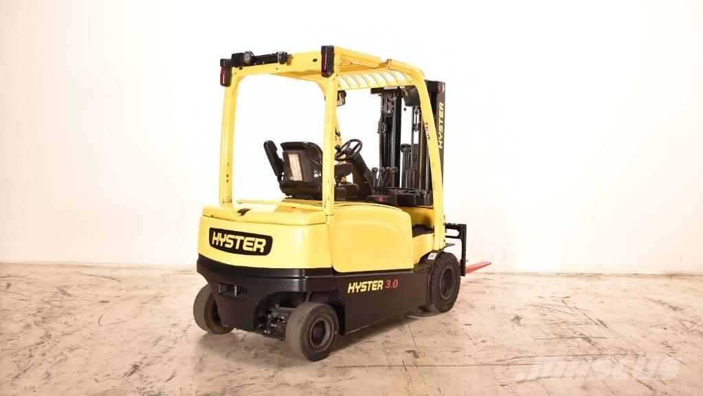 Hyster J3.0XN Електронавантажувачі