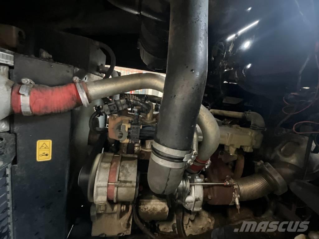 Terex TA9 Міні самоскиди