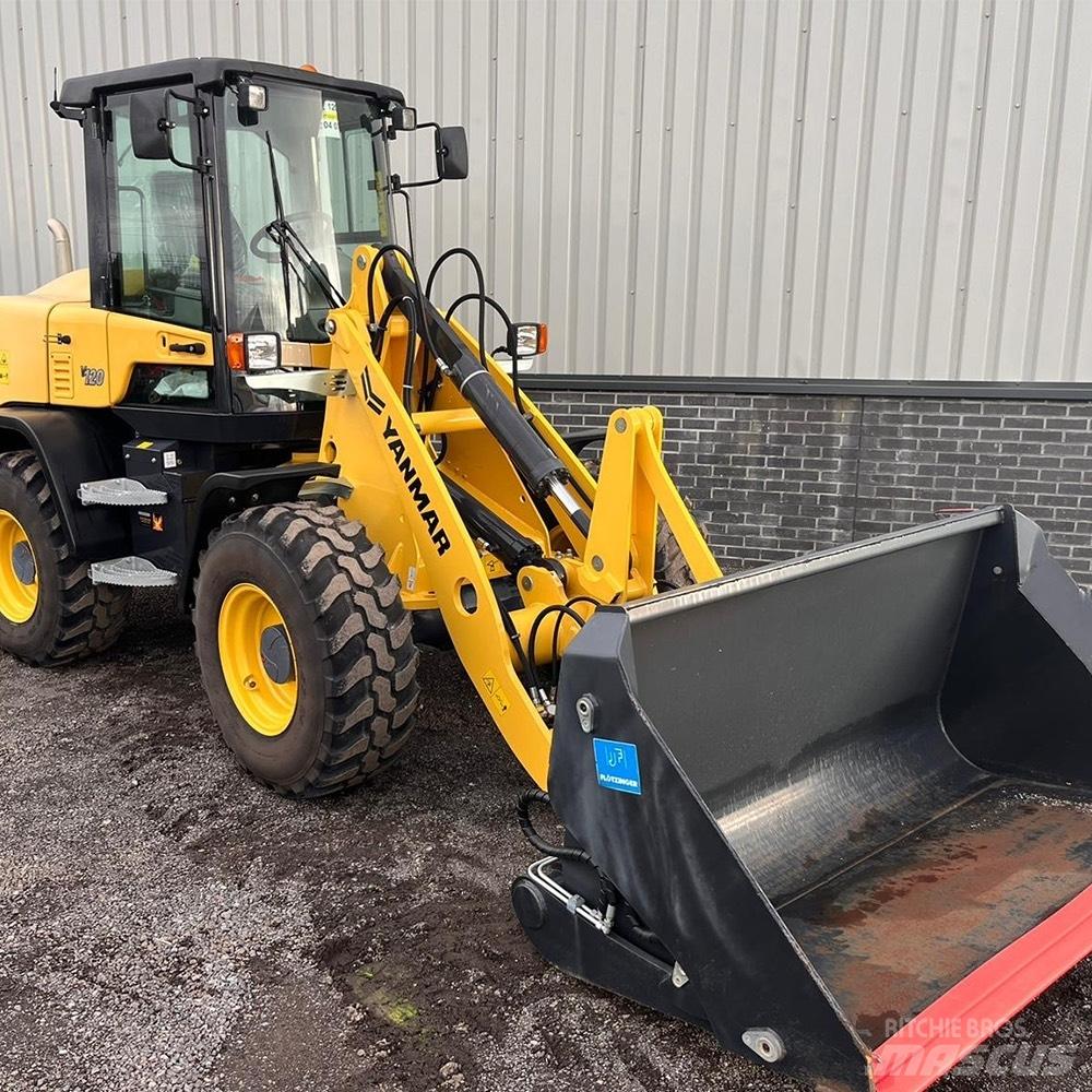 Yanmar V 120 Колісні екскаватори