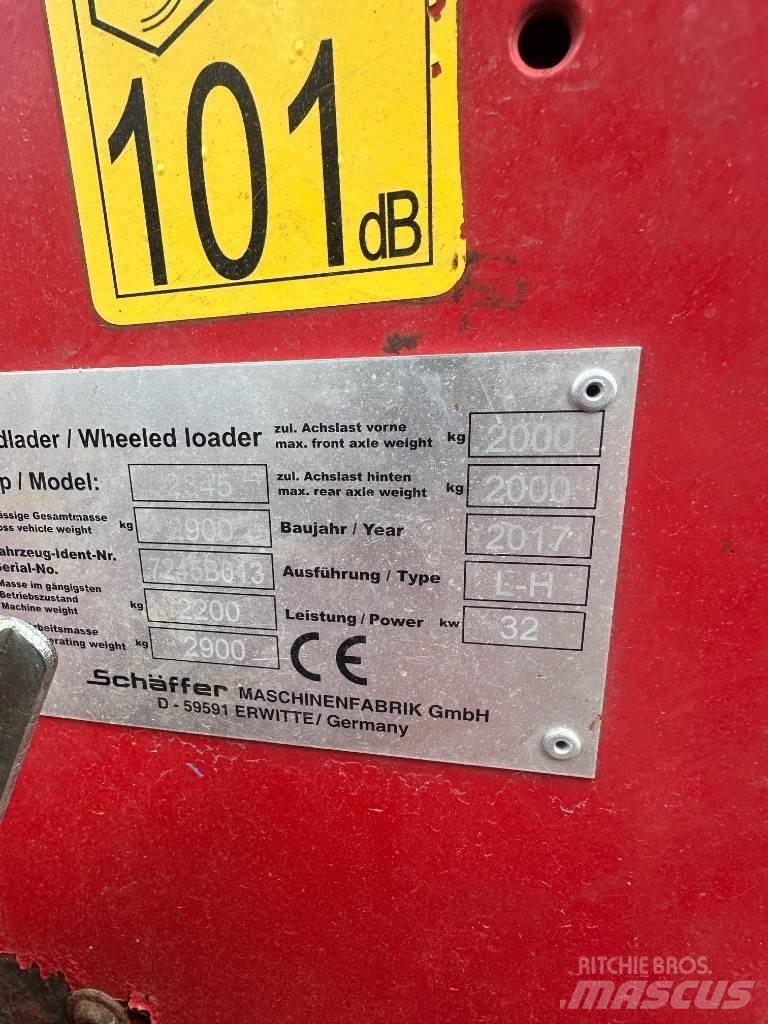 SCHAEFER 2345 Багатофункціональне обладнання для вантажних і землекопальних робіт