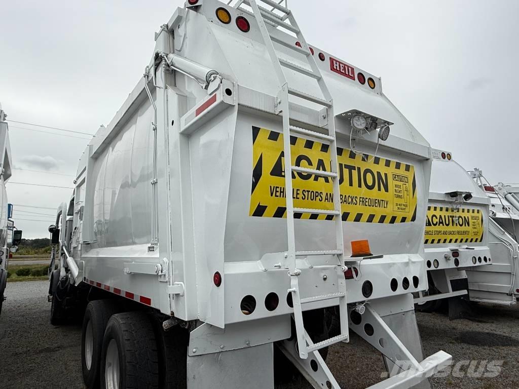 Mack MRU 613 Сміттєвози
