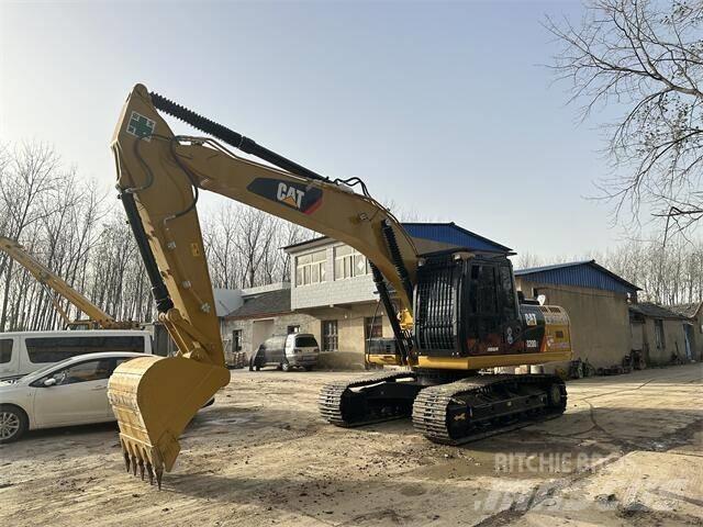 CAT 320D Гусеничні екскаватори
