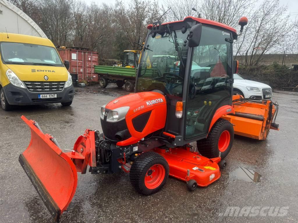 Kubota BX231 Трактори