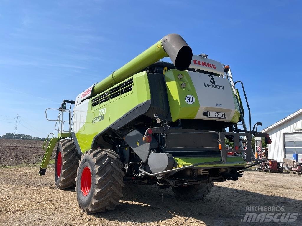 CLAAS Lexion 770 Зернозбиральні комбайни