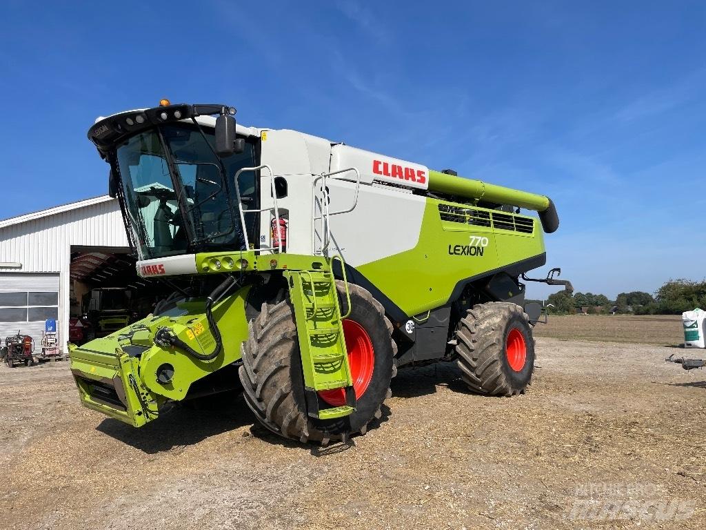 CLAAS Lexion 770 Зернозбиральні комбайни