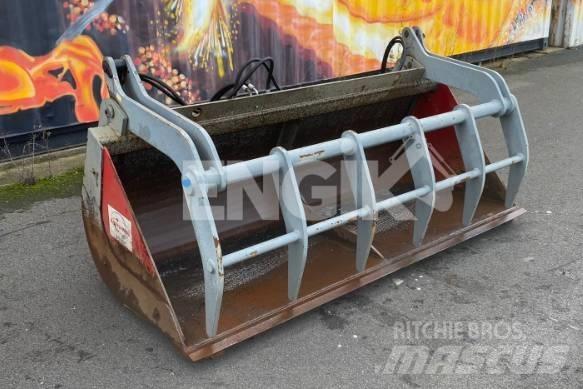 Manitou Godet griffe Телескопічні навантажувачі