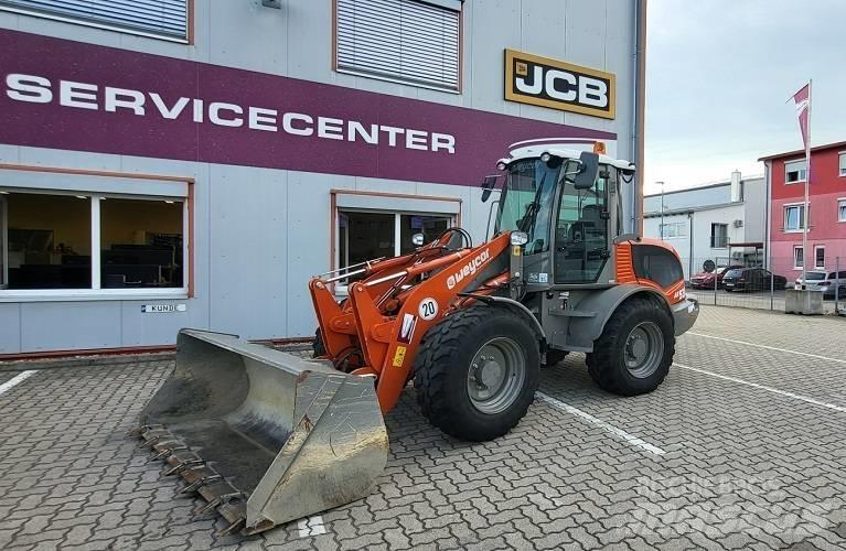 Weycor AR 530 Фронтальні навантажувачі