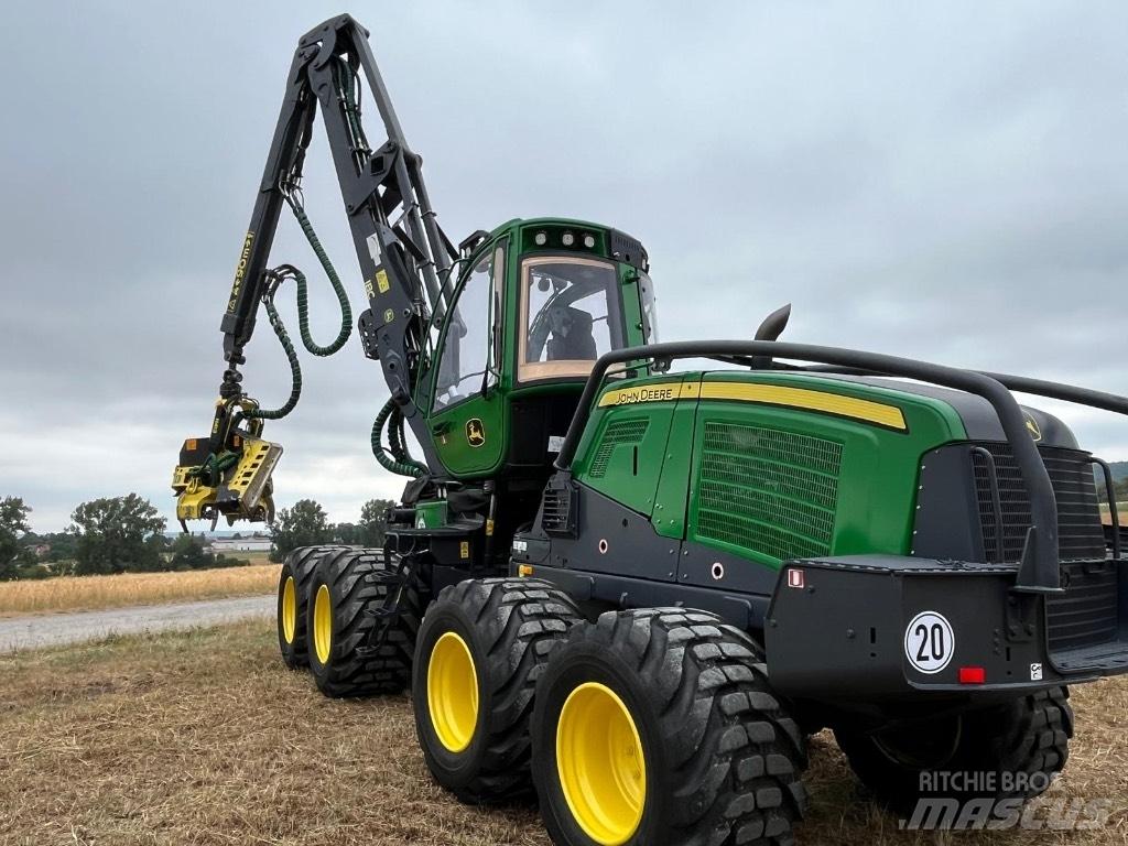 John Deere 1170G Харвестери