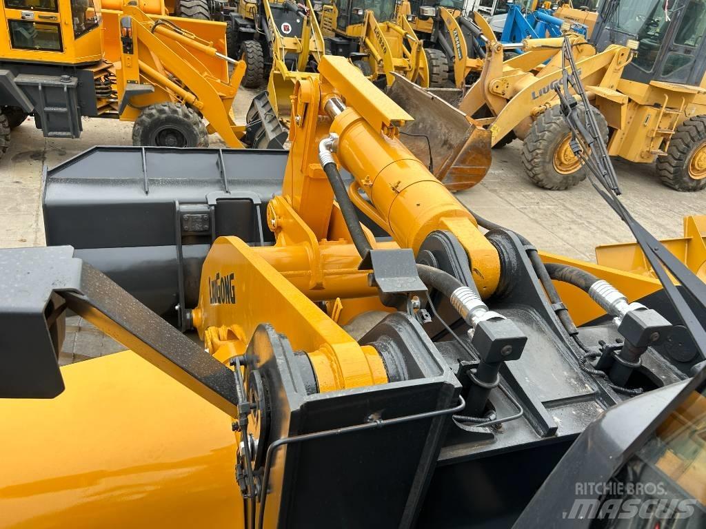 LiuGong 856H Фронтальні навантажувачі