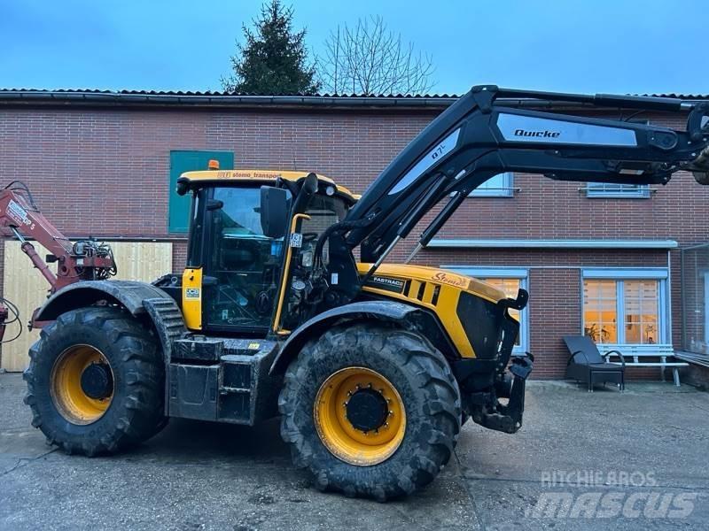 JCB Fastrac 4220 Трактори