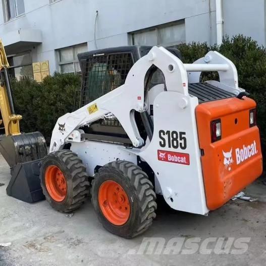 Bobcat S185 Міні-навантажувачі