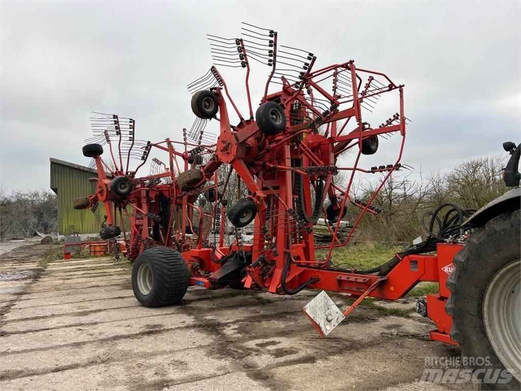 Kuhn GA 15021 Прибиральні комбайни