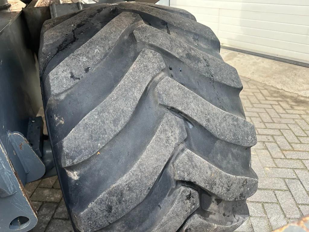 Liebherr A914 Колісні екскаватори