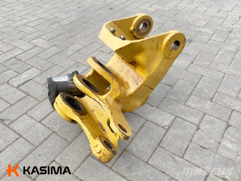 CAT Boom Support Бони і ковші