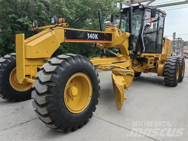 CAT 140 K Грейдери