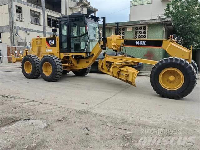 CAT 140 K Грейдери