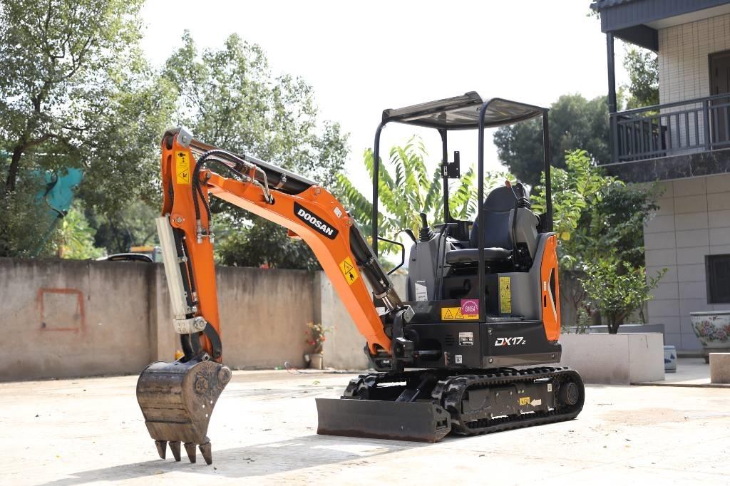 Doosan DX 17 Гусеничні екскаватори