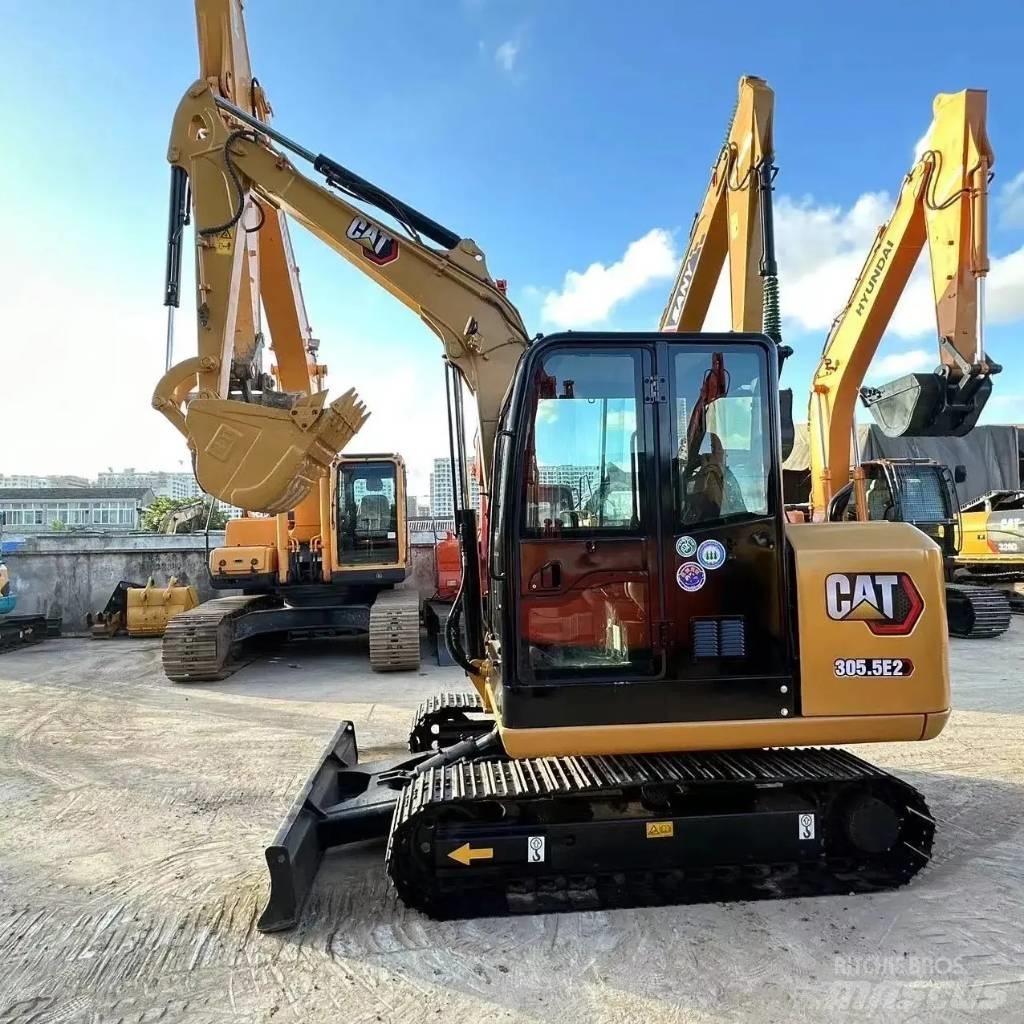 CAT 305.5 Міні-екскаватори < 7т