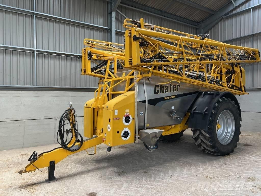 Chafer SENTRY Причіпні обприскувачі