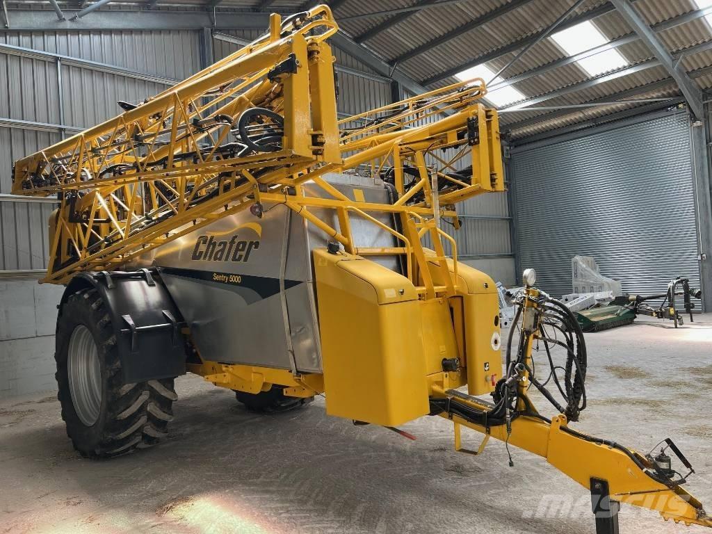 Chafer SENTRY Причіпні обприскувачі
