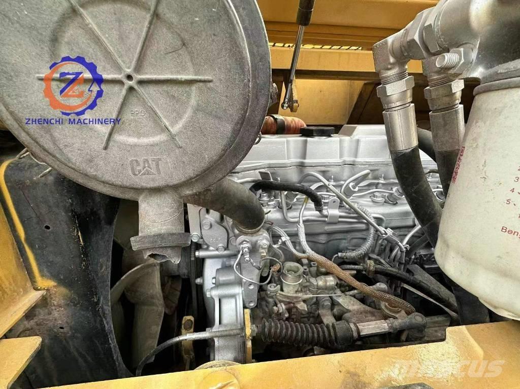 CAT 308 D Середні екскаватори 7т. - 12т.