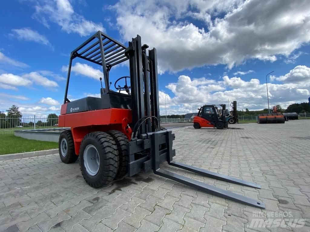 Linde H25D Дизельні навантажувачі