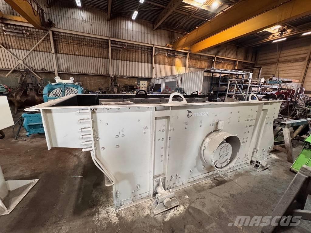 Metso 2SQ 4000 1800 Просіювачі